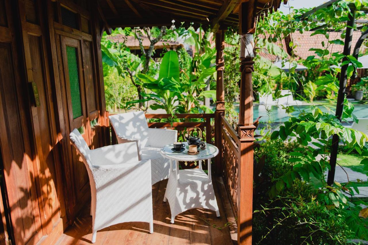 Moson Villa Legian Bagian luar foto