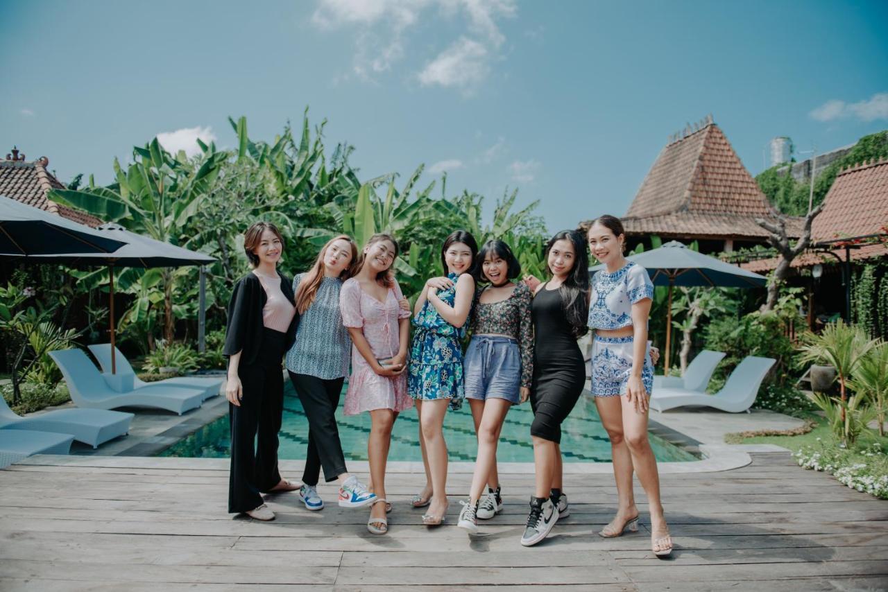 Moson Villa Legian Bagian luar foto
