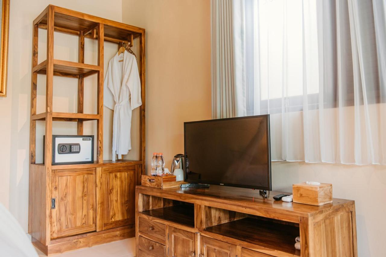 Moson Villa Legian Bagian luar foto