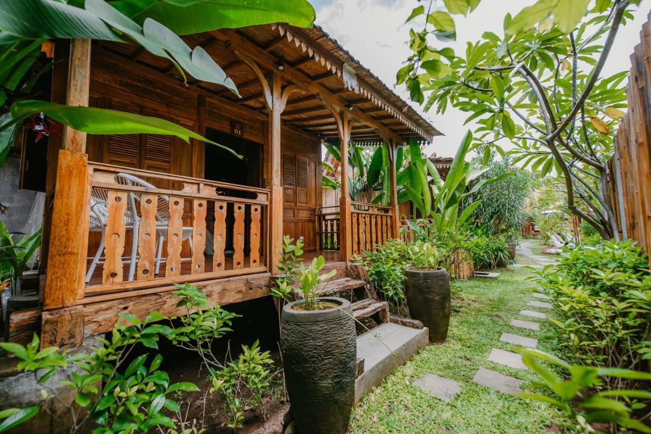 Moson Villa Legian Bagian luar foto